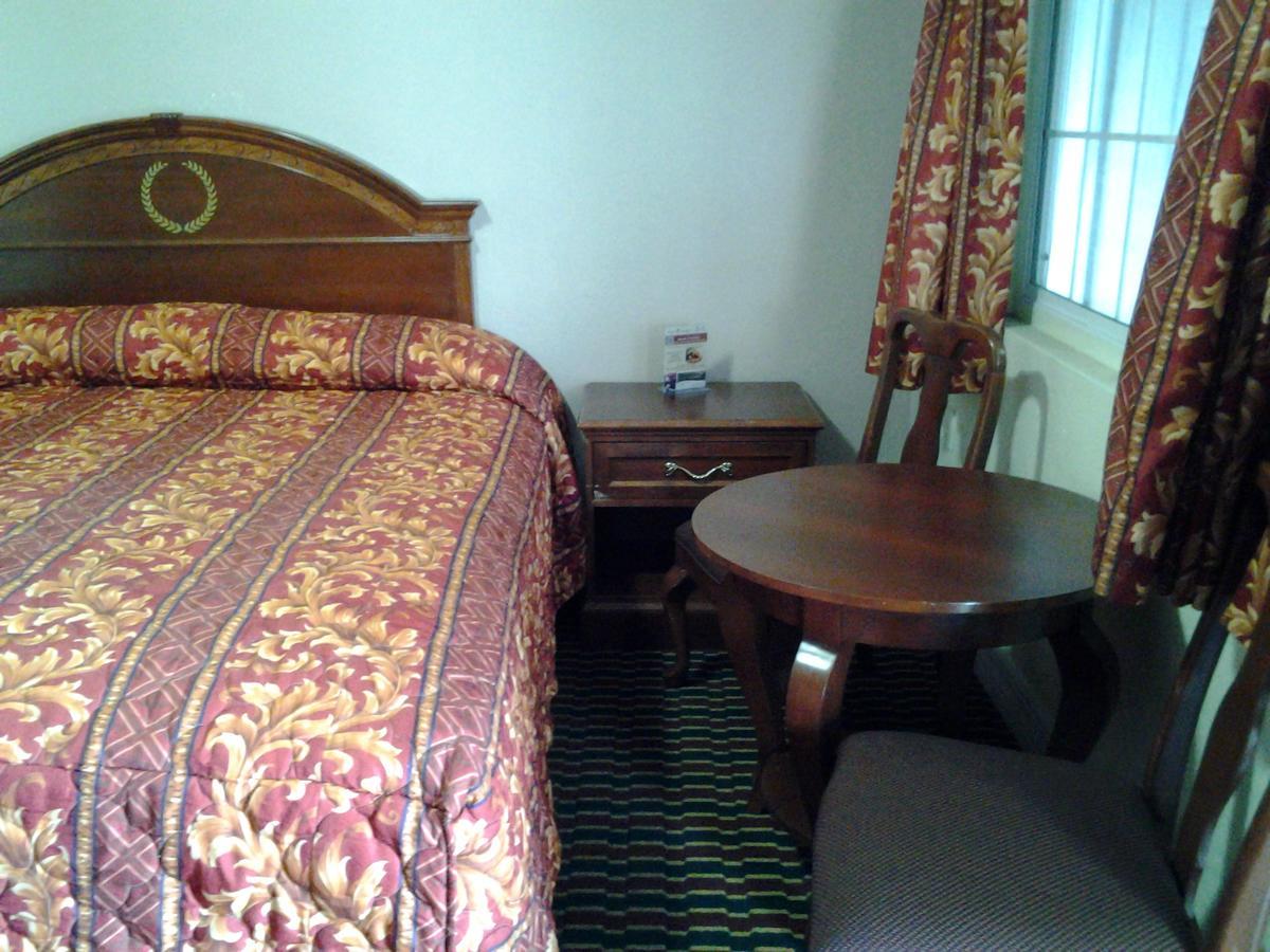 Holiday Motel - Santa Maria Екстериор снимка